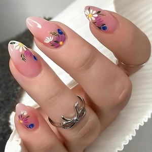 image:image24Pcs Short Square French Tip Press on Fake Nails in White Pink Nude  Full Cover Acrylic Nail Tips for Women and Girlsstyle4